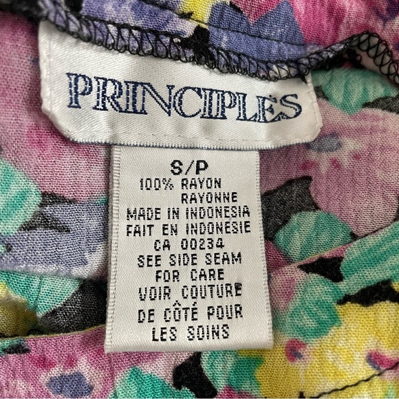 90s Vintage Principles Floral Rayon Top Cute Blouse Flowy Loose Fit Size Medium - Picture 8 of 8